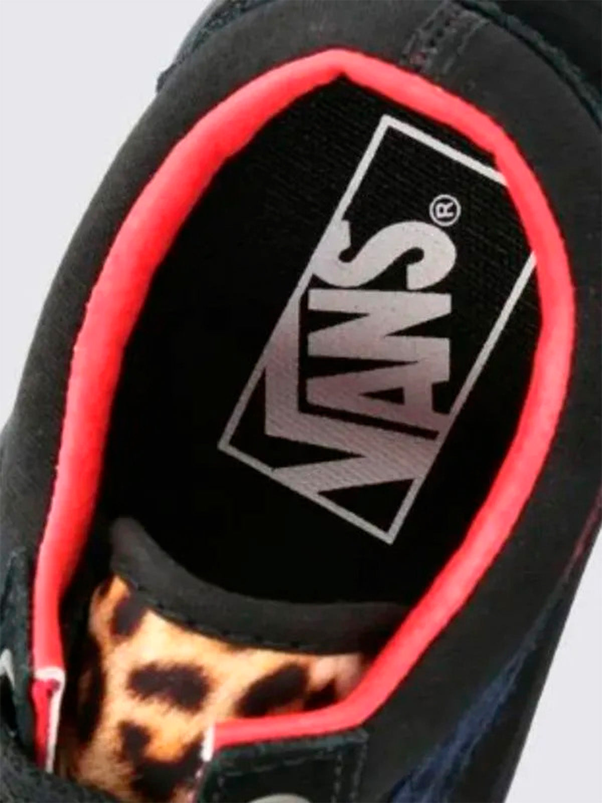 Zapatilla Mujer Old Skool Negra Vans