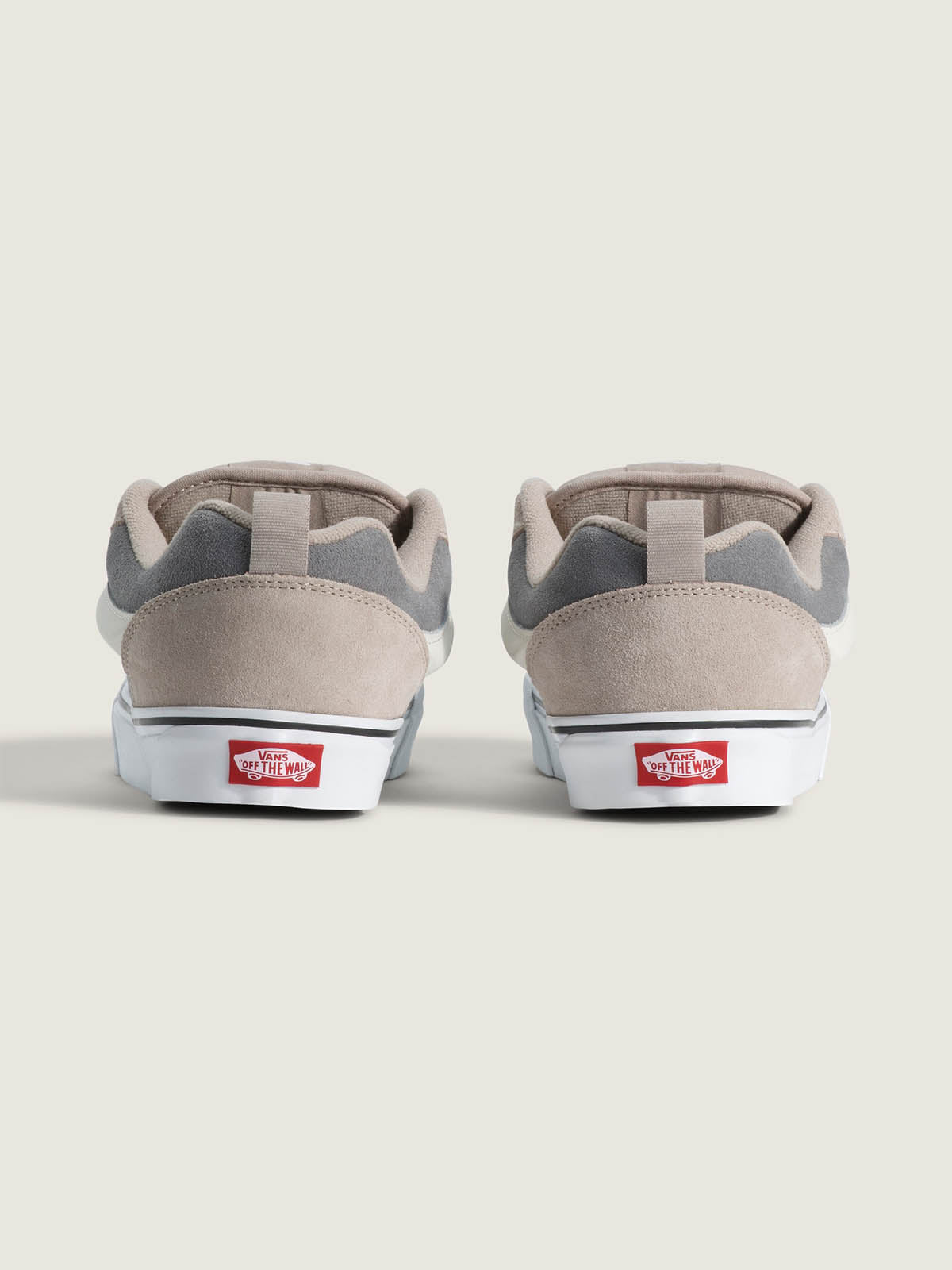 Zapatilla Mujer Knu Skool Gris Vans