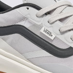Zapatilla Adulto Mte Ultrarange 2.0 R Gris Vans