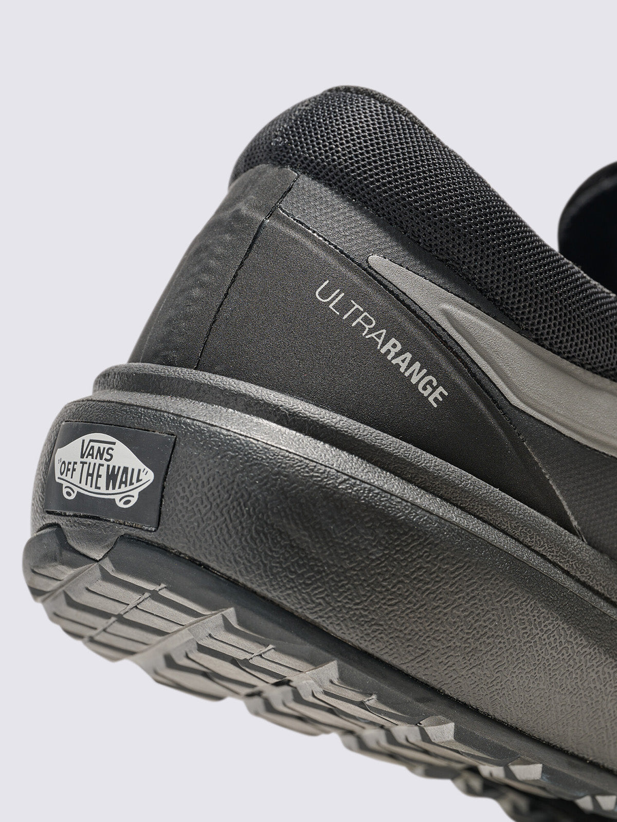 Zapatilla Adulto MTE Ultrarange 2.0 Negro Vans