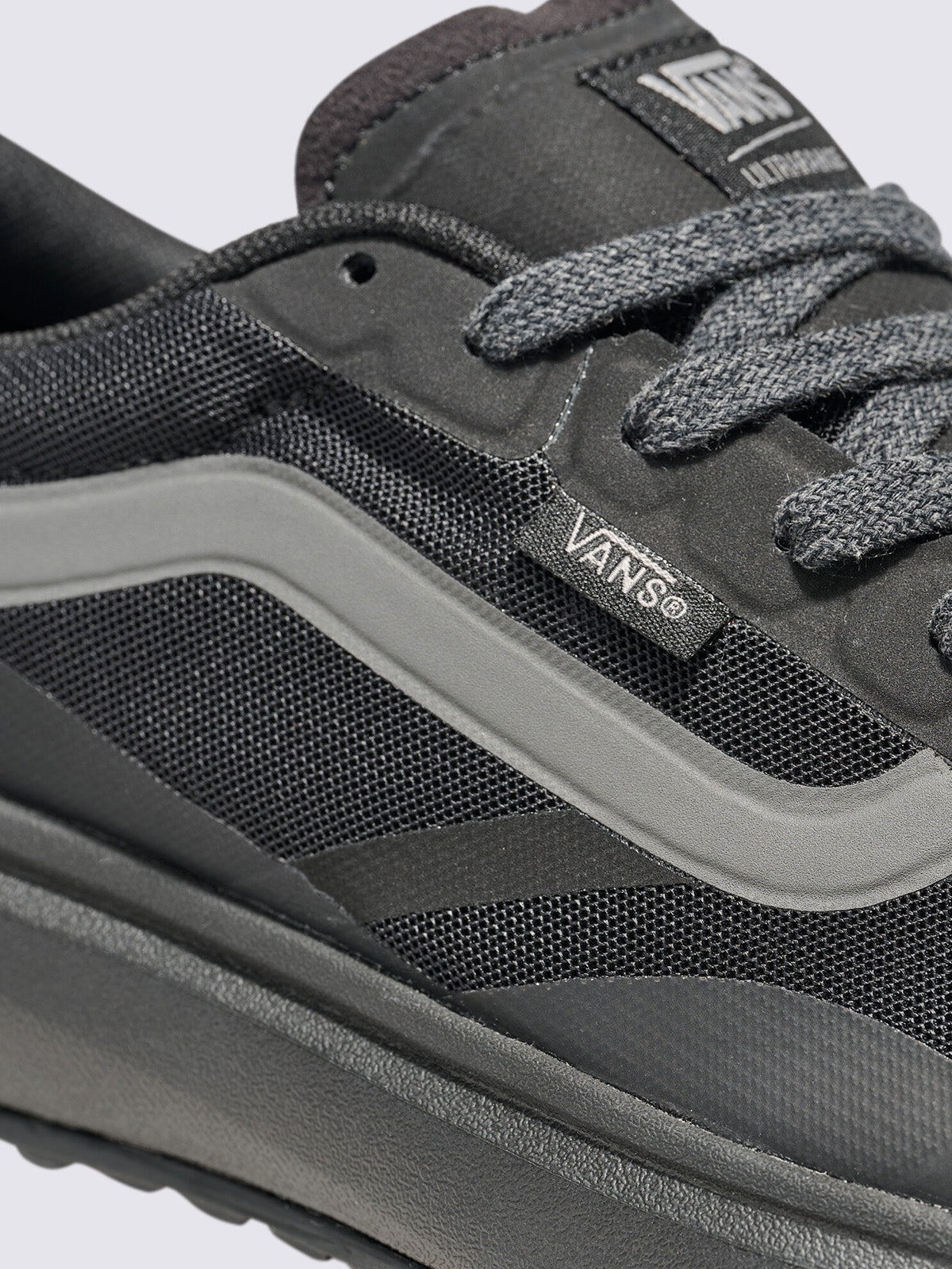 Zapatilla Adulto MTE Ultrarange 2.0 Negro Vans