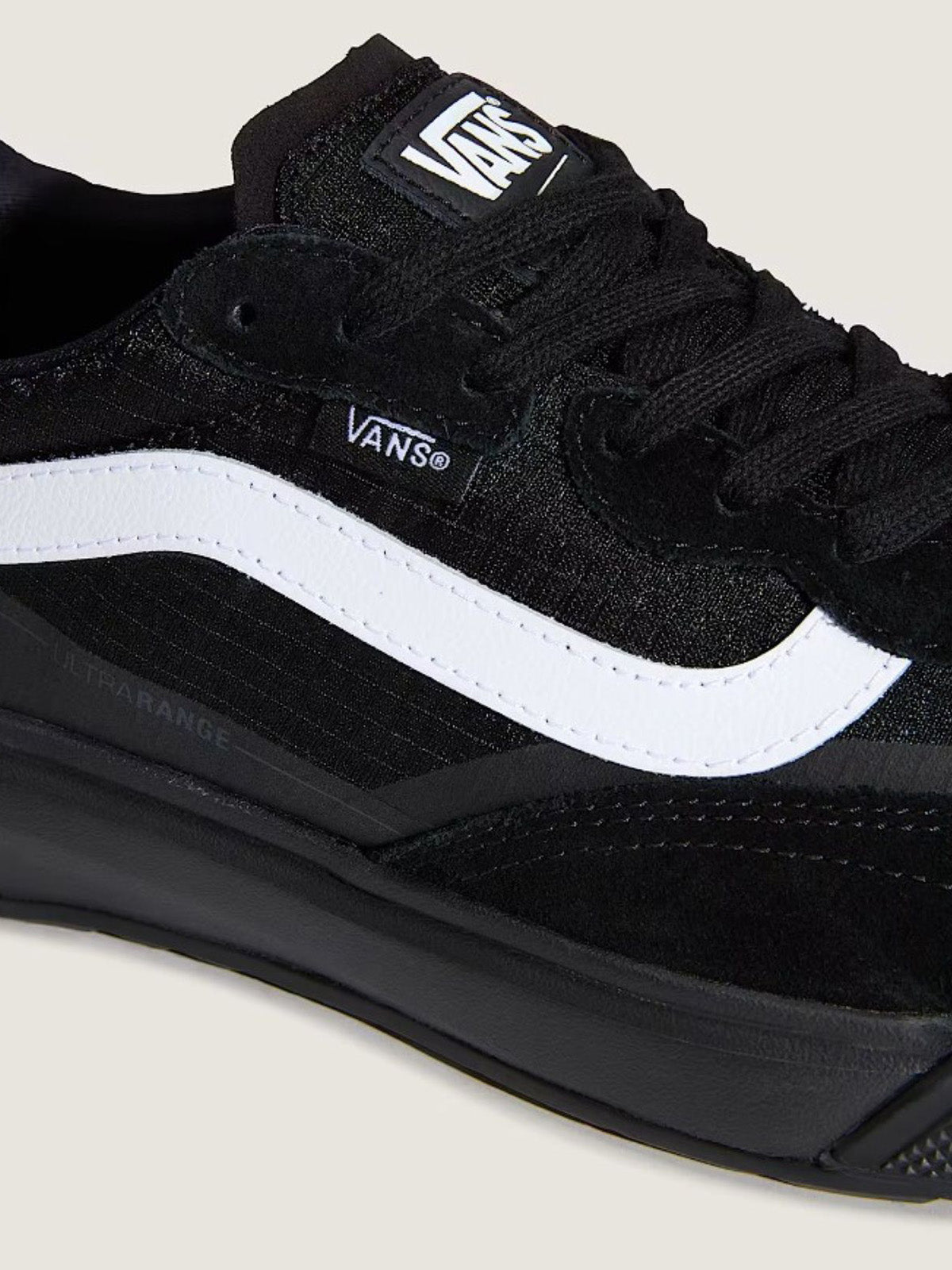 Zapatilla Adulto MTE Ultrarange 2.0 Negro Vans