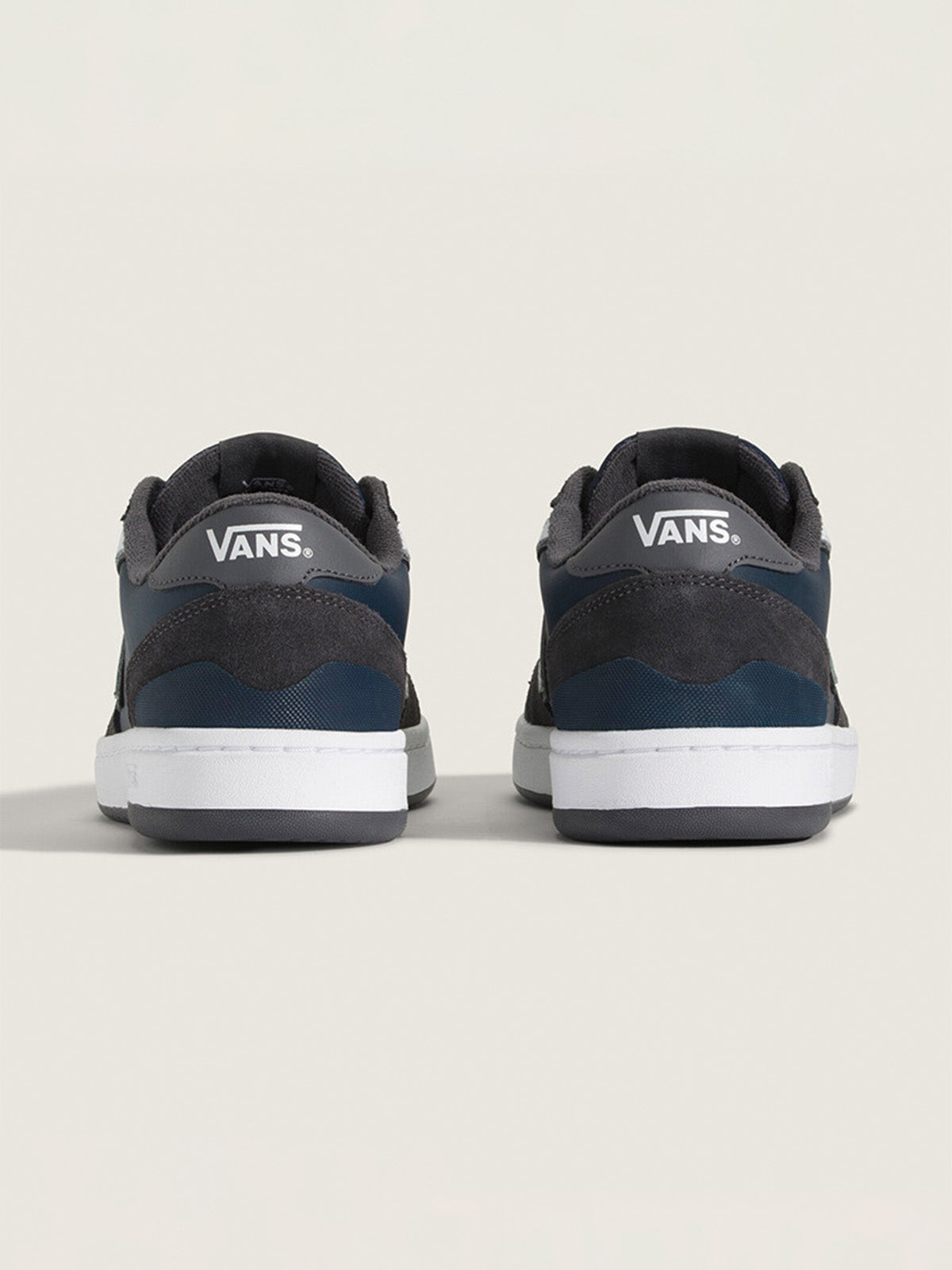 Zapatilla Hombre Lowland 2.0 Azul Vans