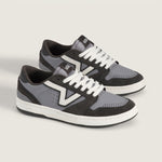 Zapatilla Hombre Lowland 2.0 Gris Vans