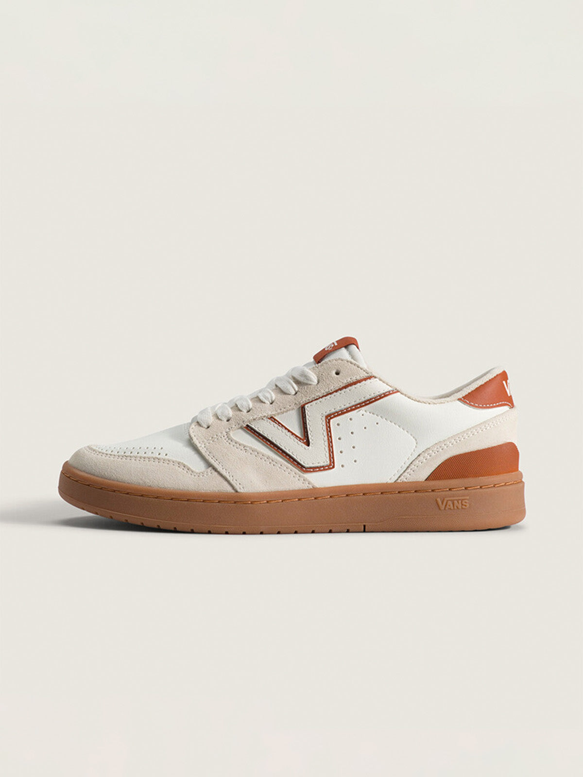 Zapatilla Adulto Lowland 2.0 Blanco Vans