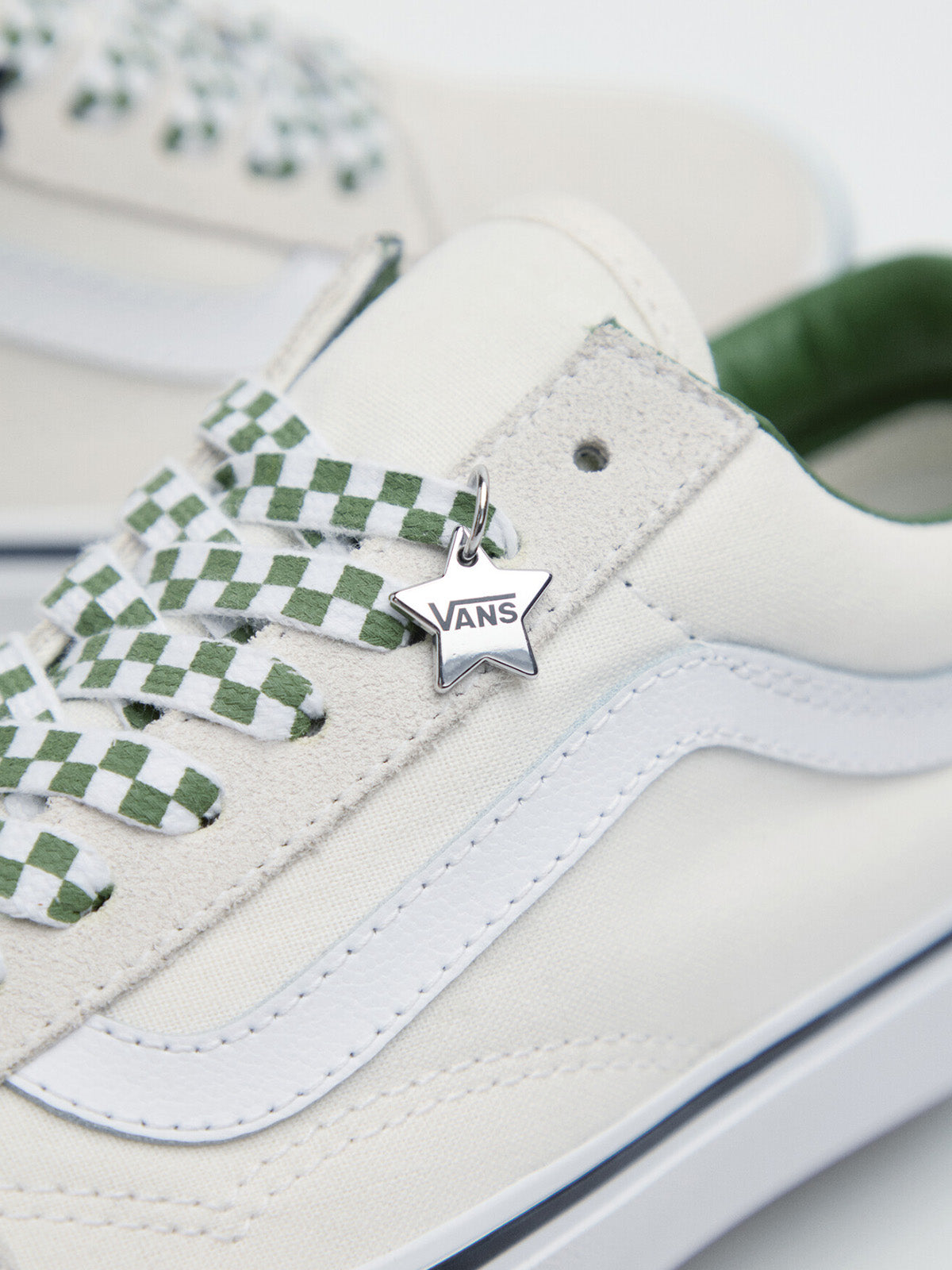 Zapatilla Mujer Old Skool Blanco Vans