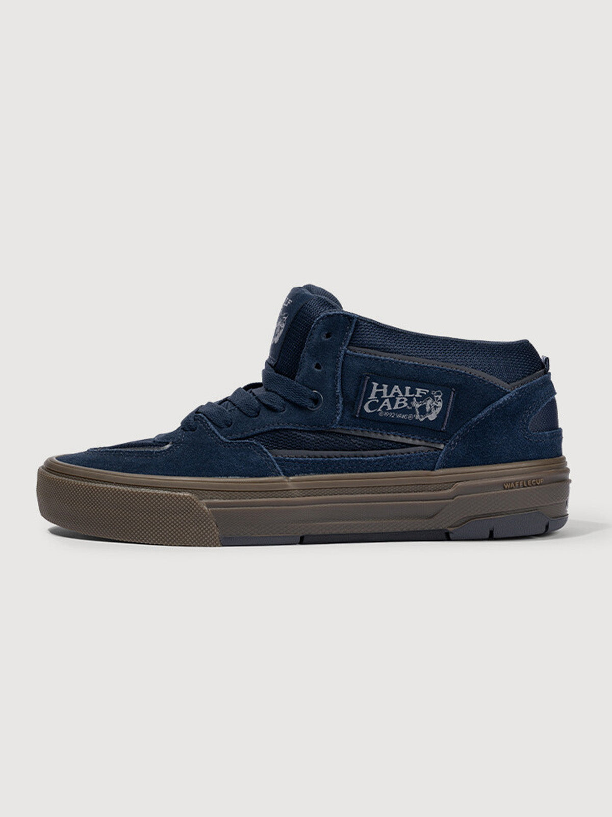 NAVY/GUM