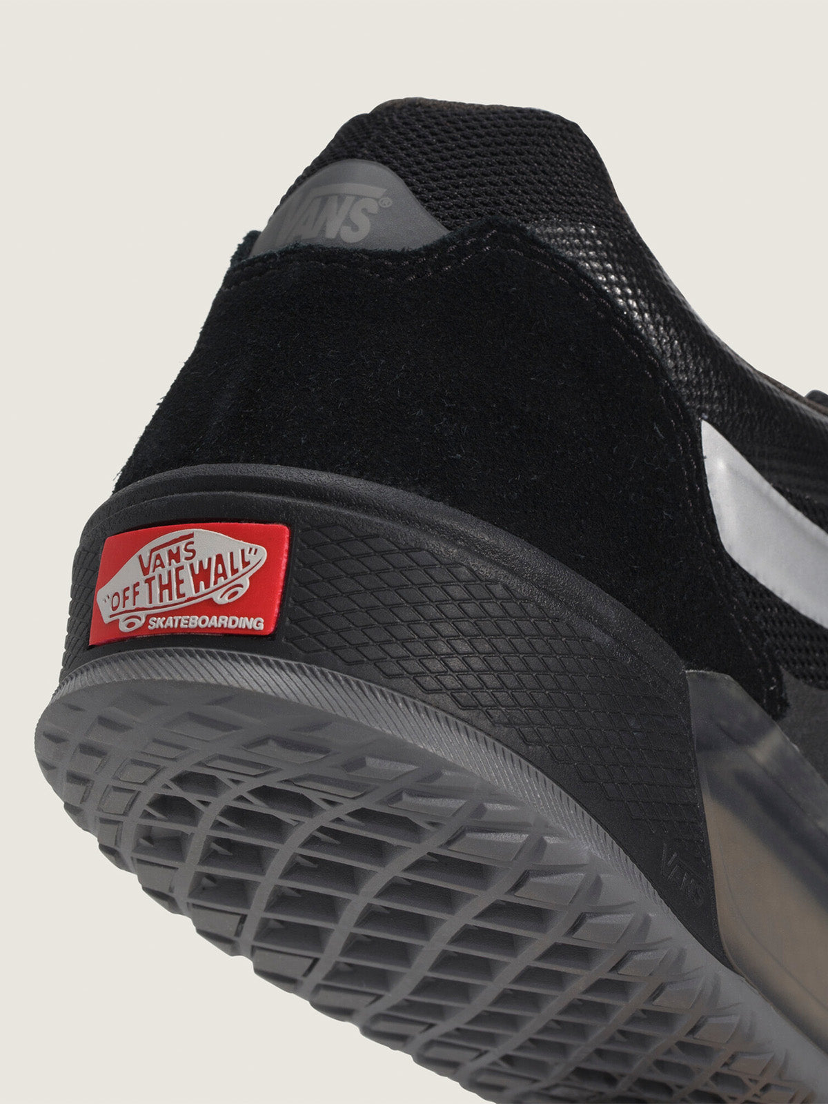 Zapatilla Adulto Skate Ave 2.0 Negro Vans