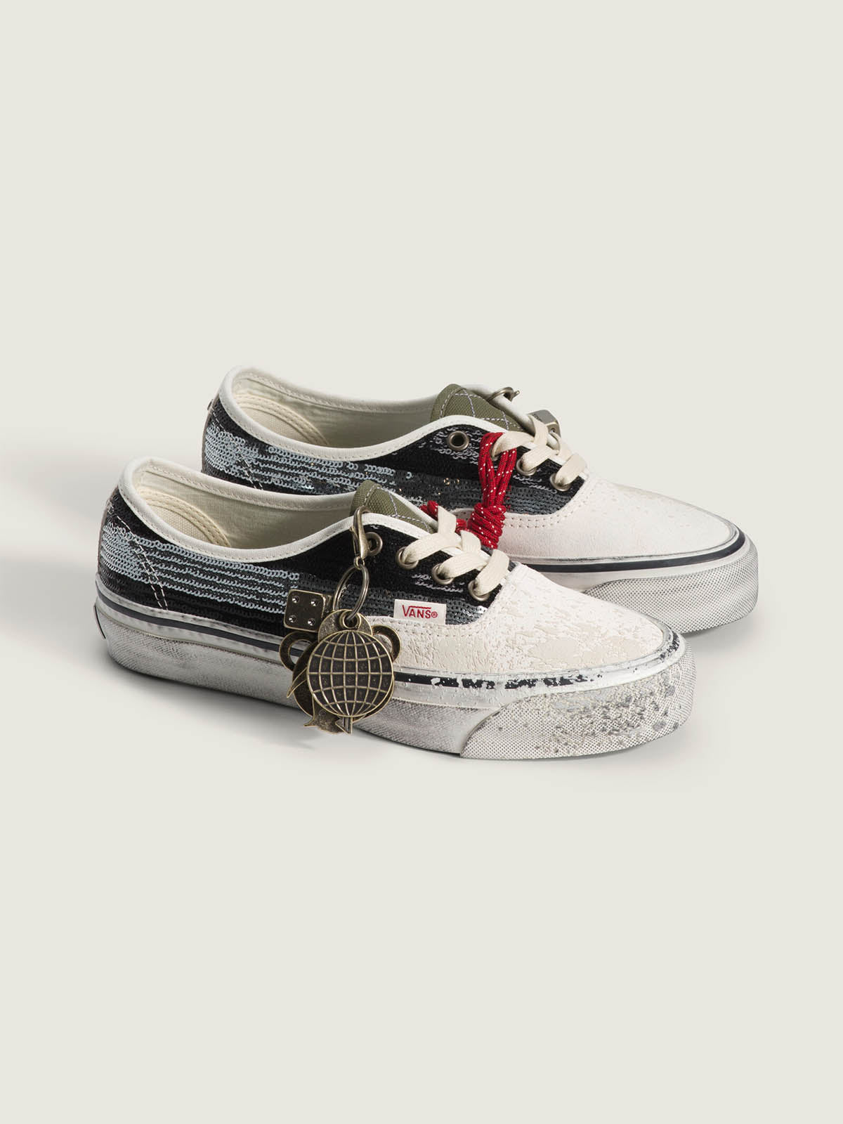 Zapatilla Mujer Premium Authentic 44 Negro Vans