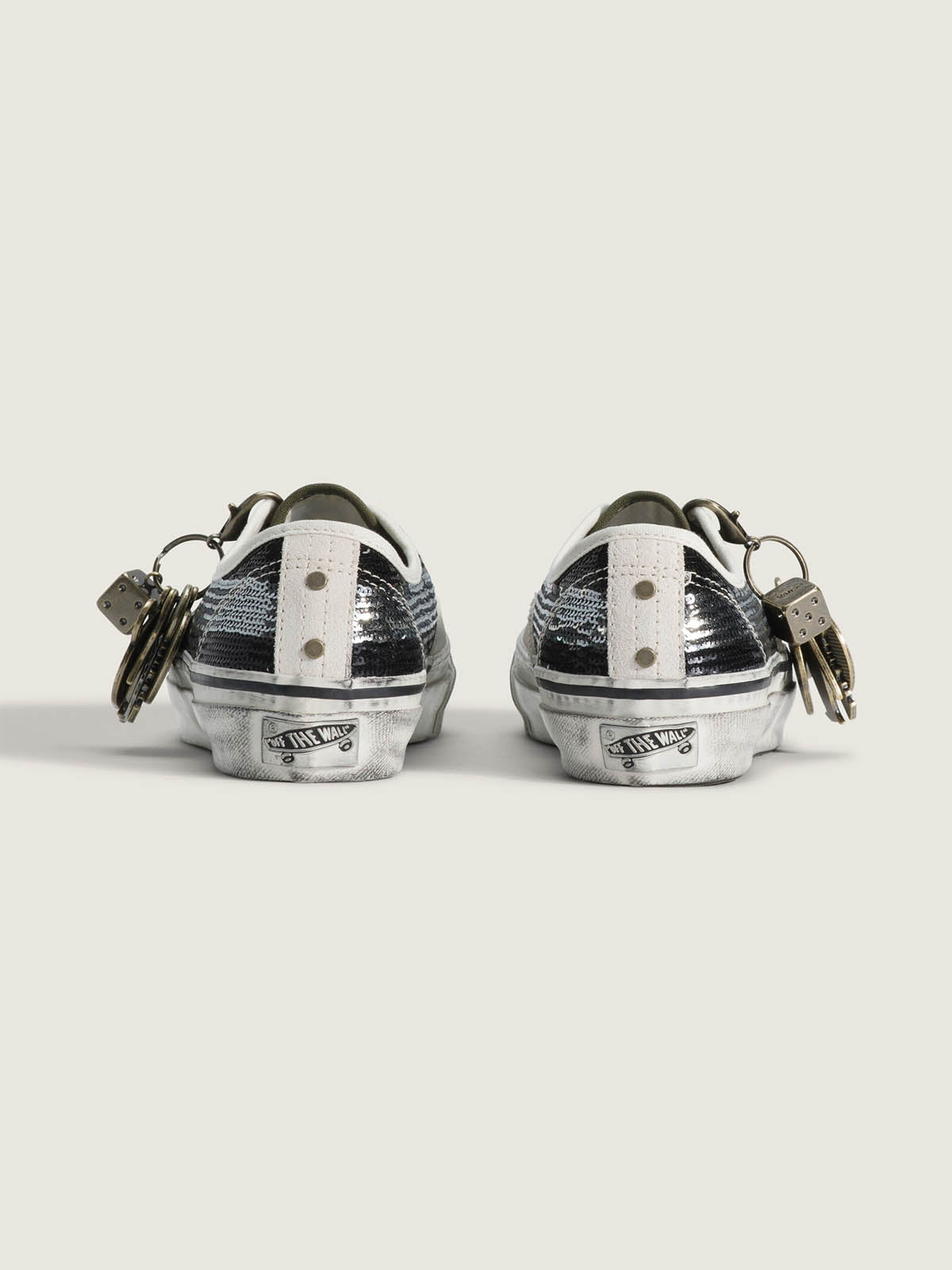 Zapatilla Mujer Premium Authentic 44 Negro Vans