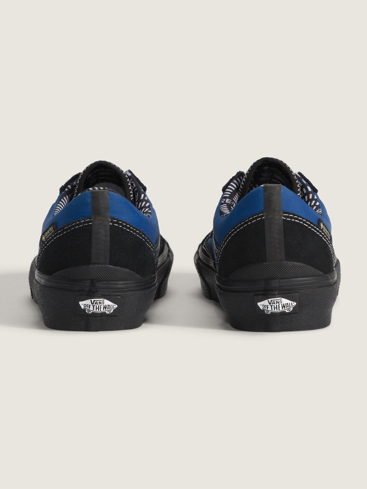 Zapatilla Hombre Old Skool Gore-Tex Negro Vans