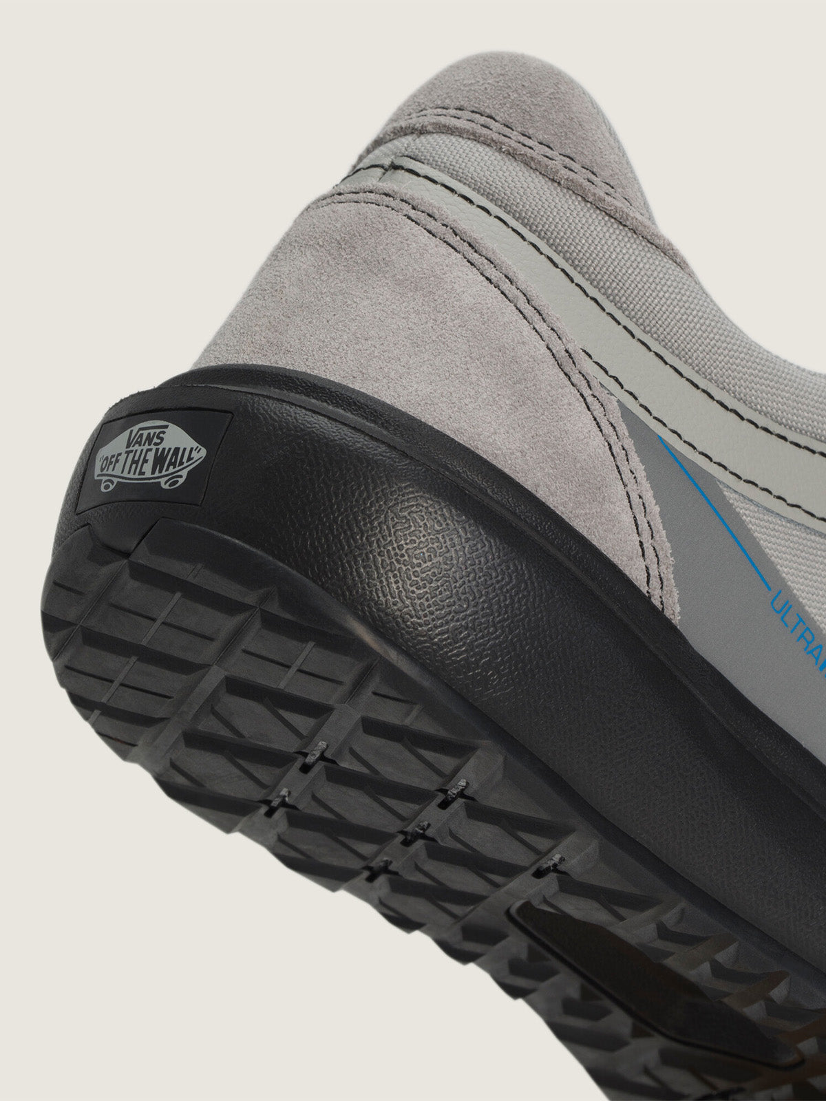 Zapatilla Hombre Ultrarange 2.0 Se Gris Vans