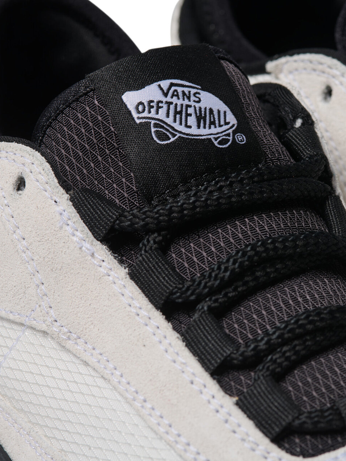 Zapatilla Hombre Skate Safe Low Blanco Vans