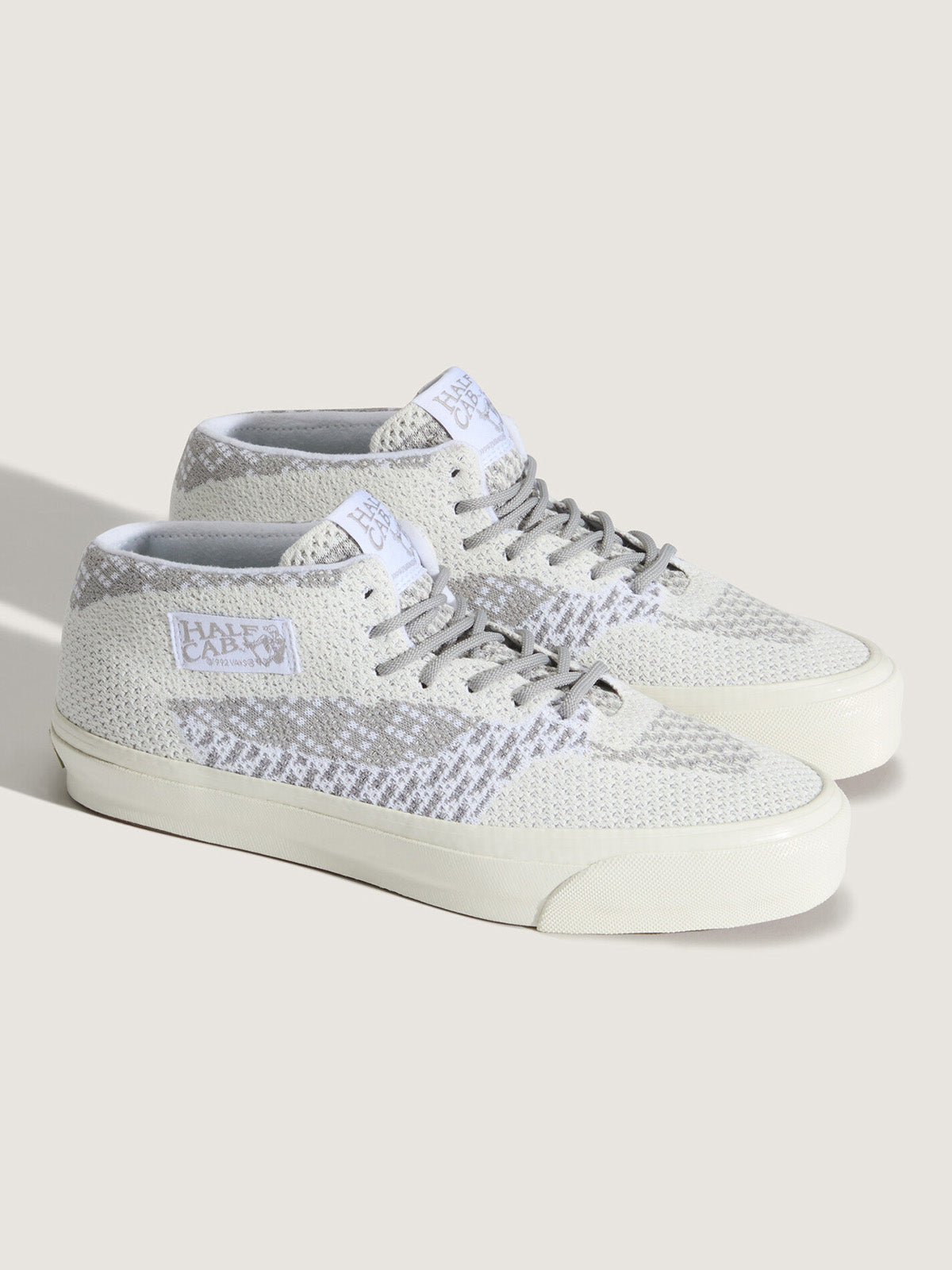 Zapatilla Hombre Skate Half Cab Premium Gris Vans