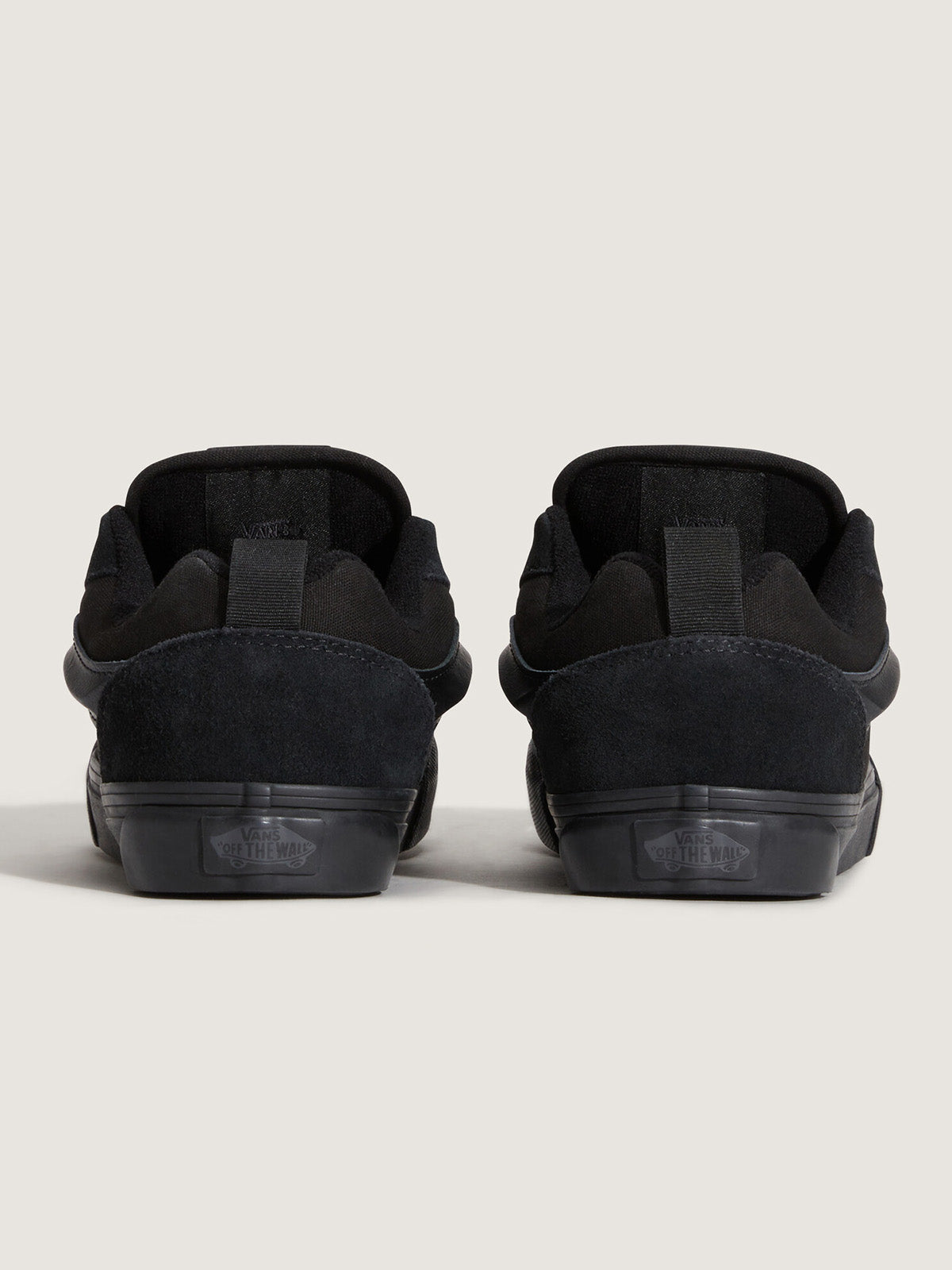 Zapatilla Junior (8 a 14 años) Knu Skool Negro Vans