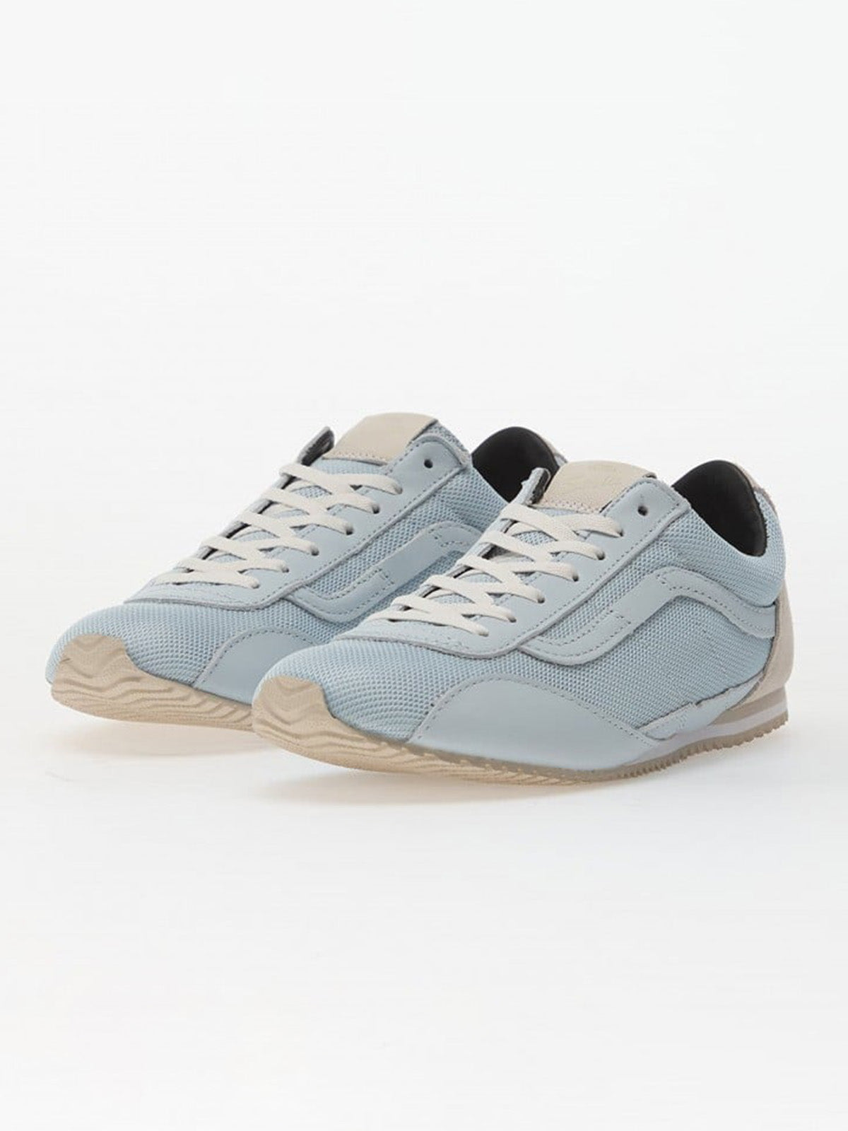 Zapatilla Adulto Premium Celeste Vans