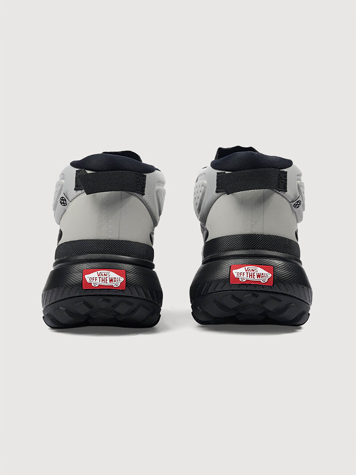Zapatilla Hombre Crosspath Mid Gris Vans