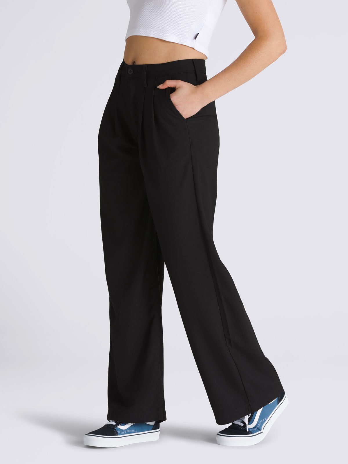 Pantalon Mujer AlDer Relaxed Pleate Negro Vans