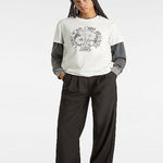 Polera M/C Mujer Earthbpund Outsized Negro Vans