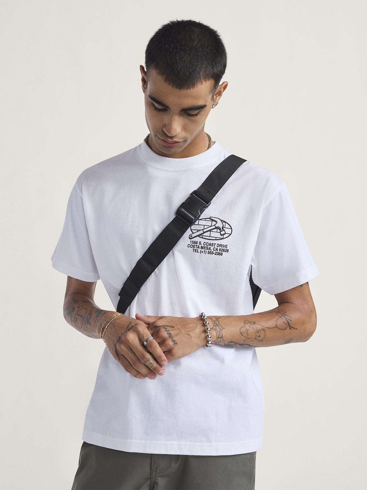 Polera M/C Hombre Service Repair Blanco Vans