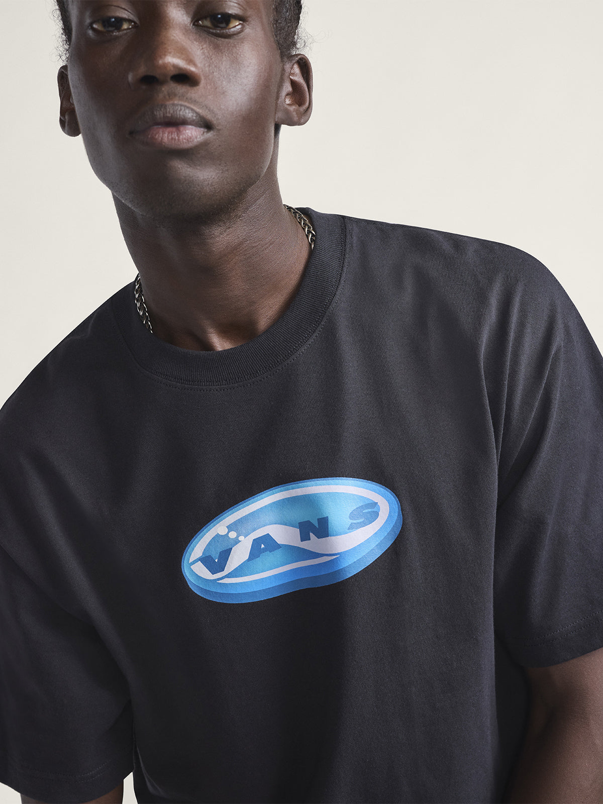 Polera M/C Hombre 3D Retroval Negro Vans