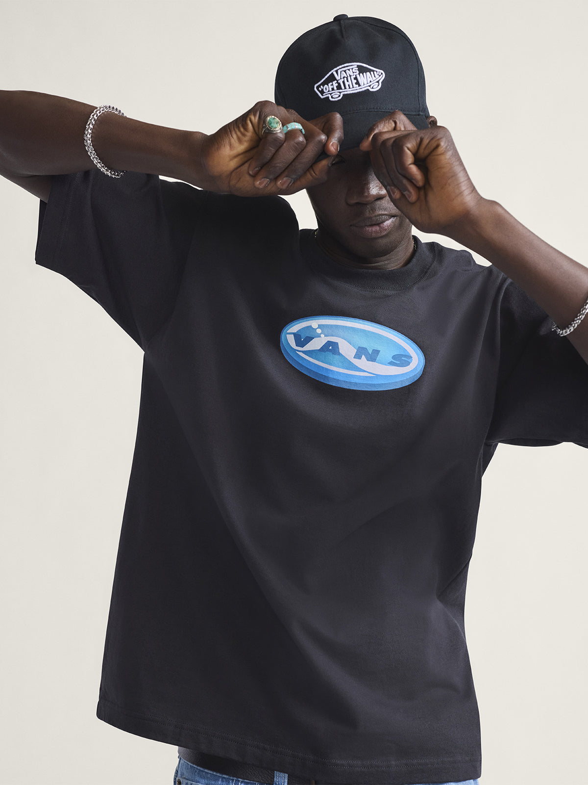 Polera M/C Hombre 3D Retroval Negro Vans