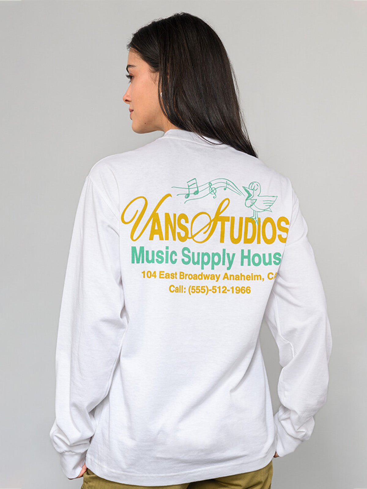 Polera M/L Hombre Music Supply Blanco Vans