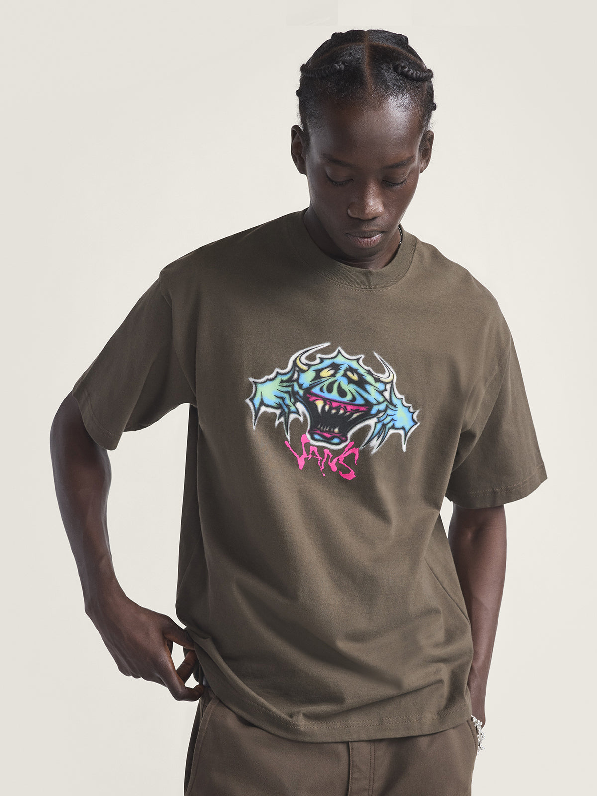 Polera M/C Hombre Goofy Ghoul Café Vans