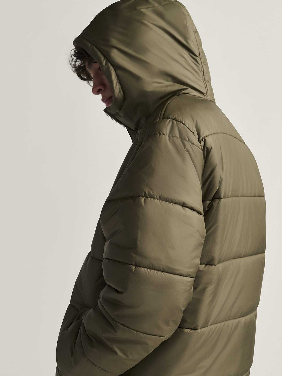 Chaqueta Hombre Mte Hillgate Puffer Gris Vans