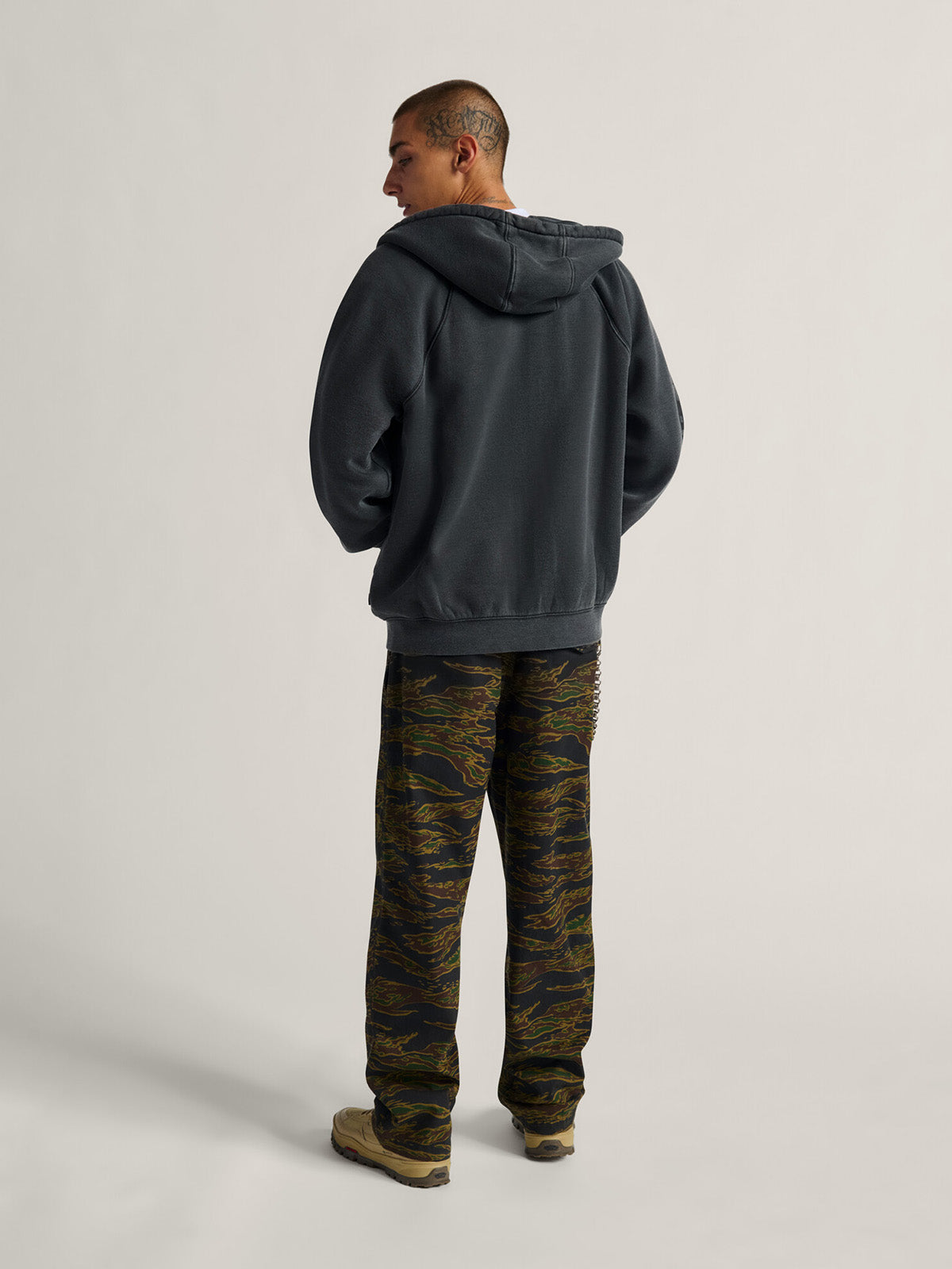 Poleron Hombre MTE Team Negro Vans