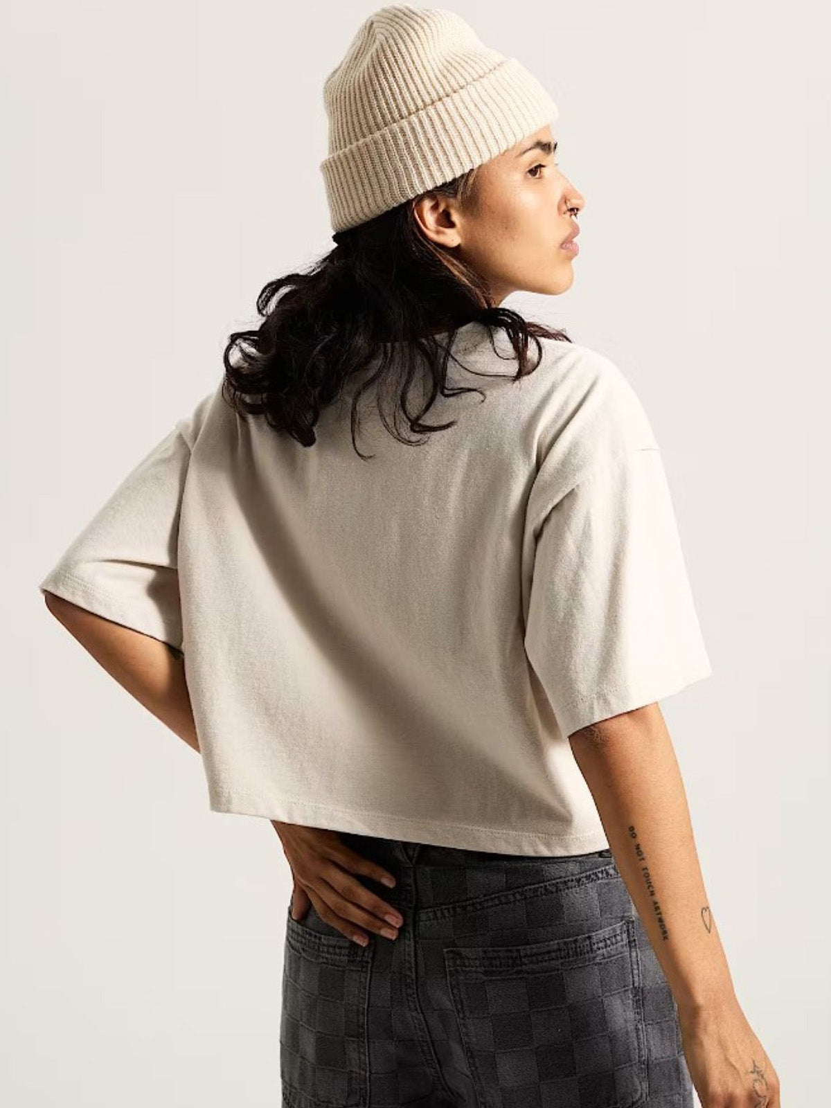 Polera M/C Mujer Afterburn Relaxed Gris Vans