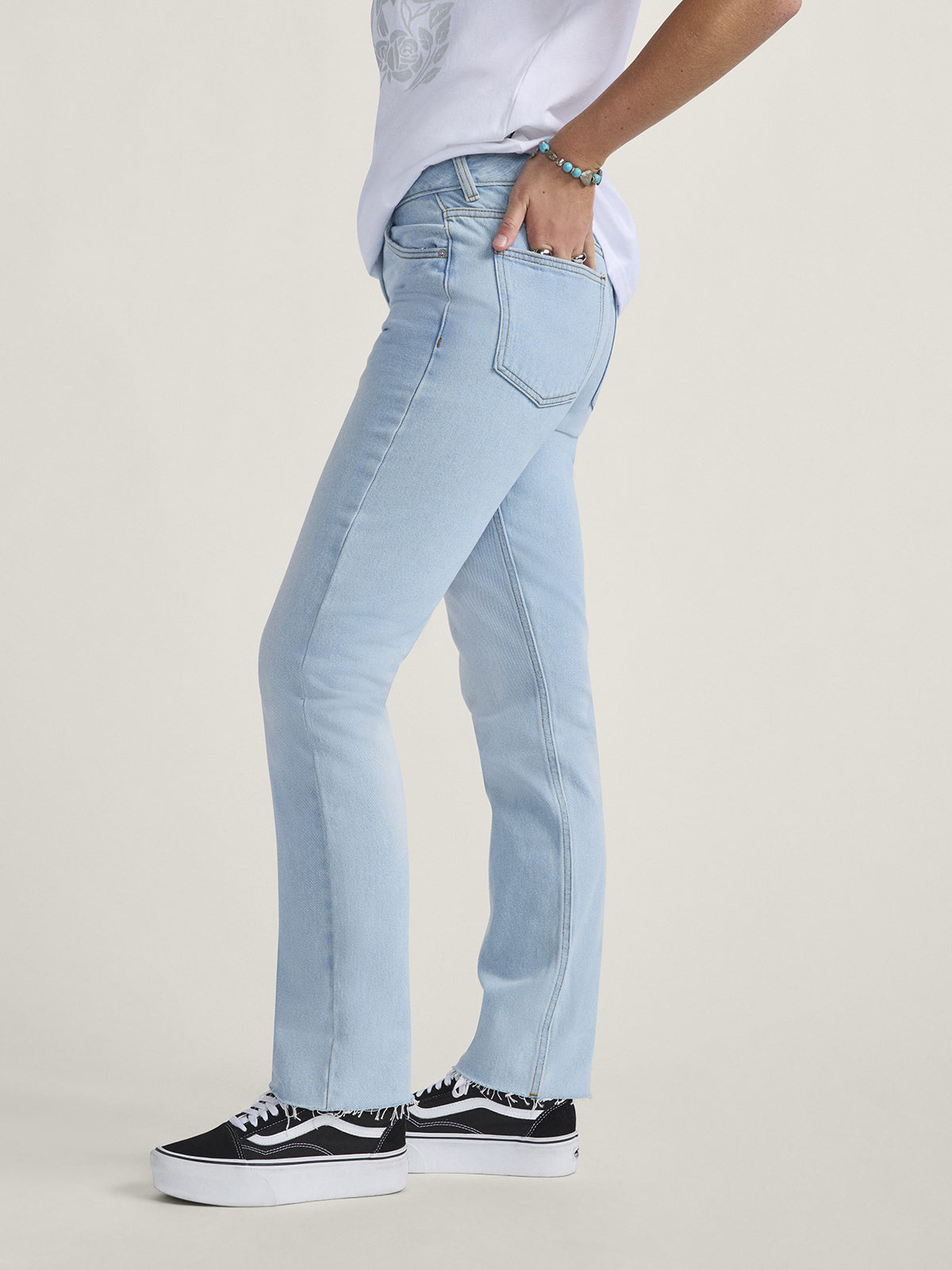 Pantalon Mujer Annabelle Straight Celeste Vans