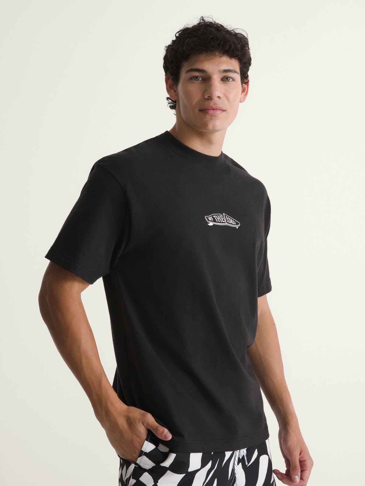 Polera M/C Hombre Buckled Tee Negro Vans
