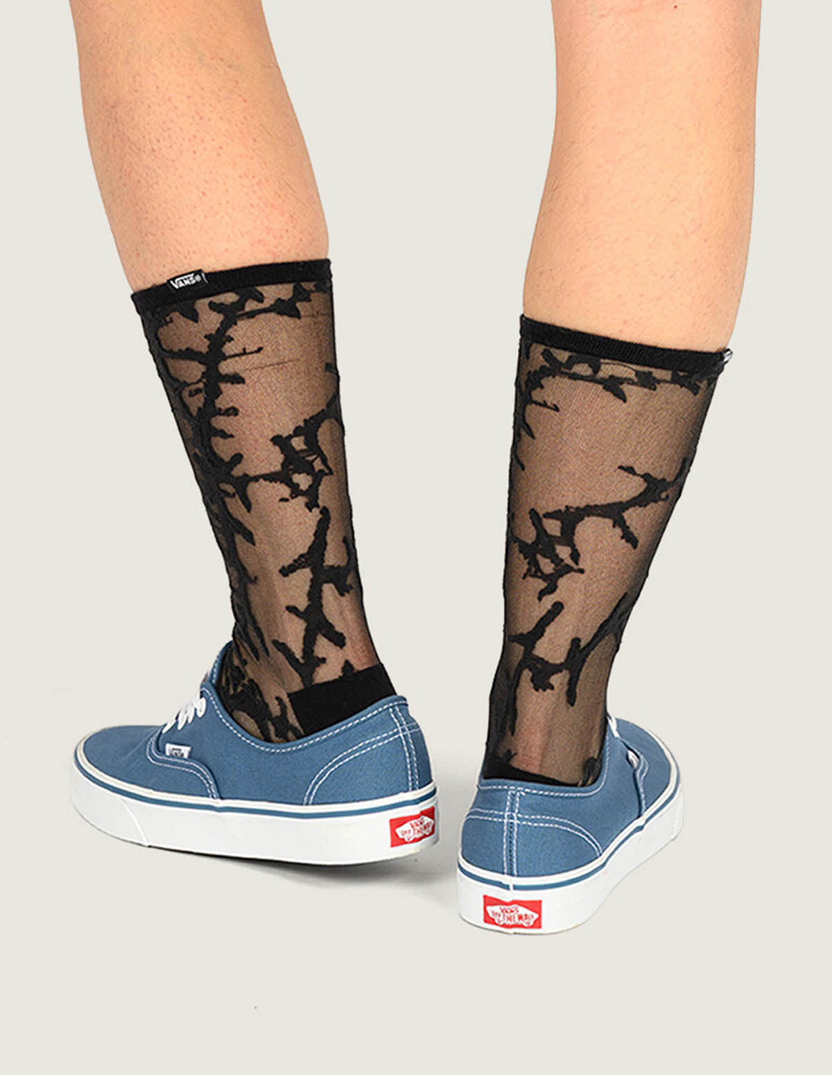 Calcetin Adulto Hazy Sheer Crew Negro Vans