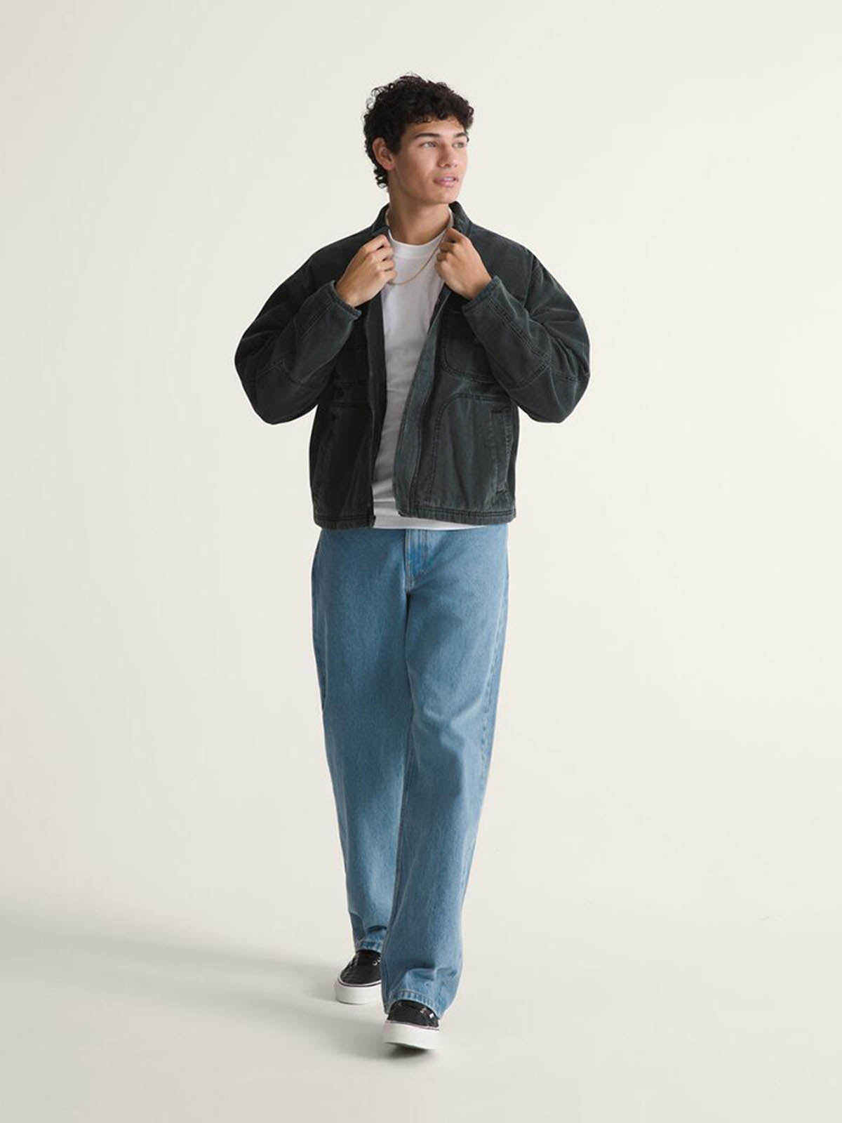 Chaqueta Hombre Umber Pigment Canvas Negro Vans