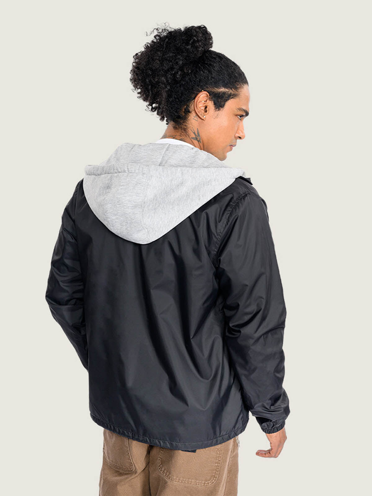 Chaqueta Hombre Torrey Hooded Coache Negro Vans