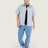 Camisa M/C Hombre Larkspur Solid Workw Gris Vans