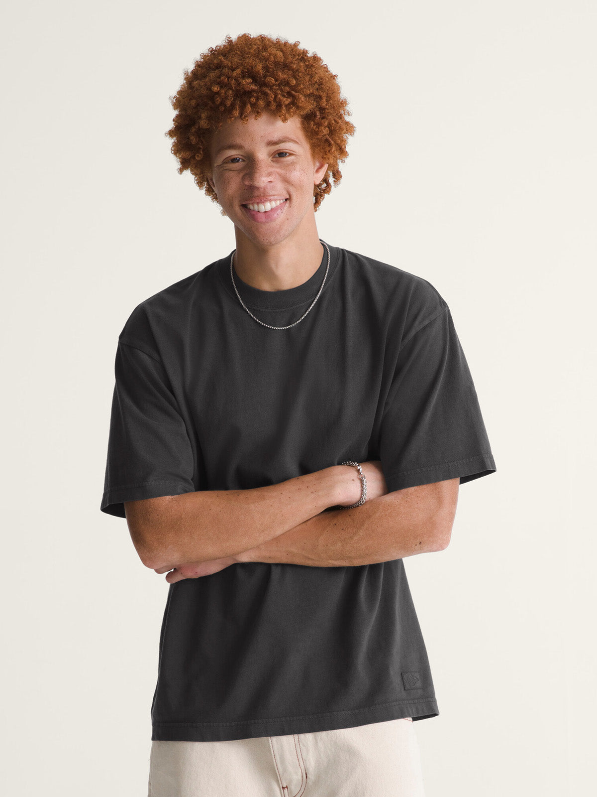 Polera M/C Hombre Loose Fit Tshirt Negro Vans