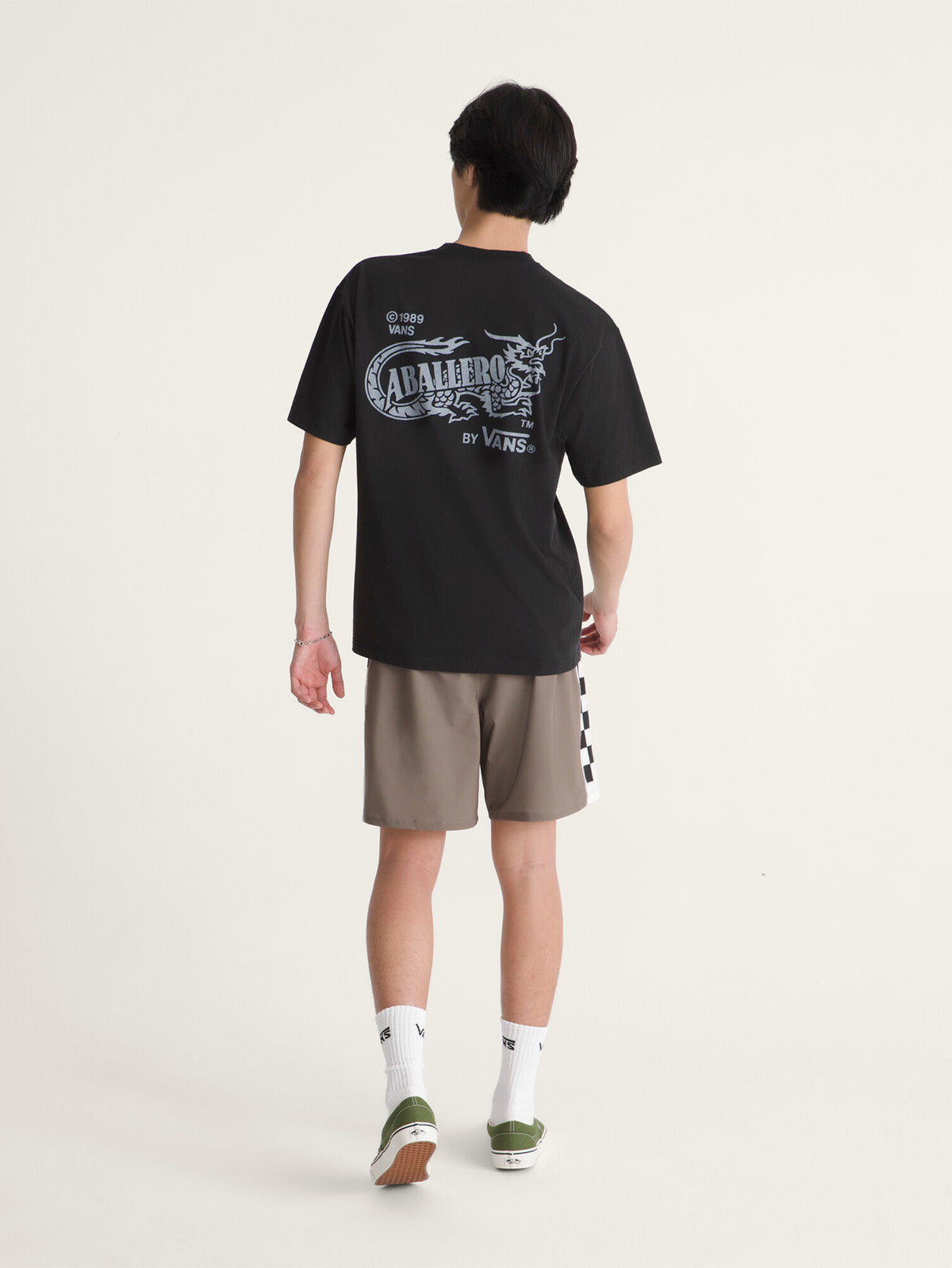Shorts Hombre Daily Sideline Gris Vans