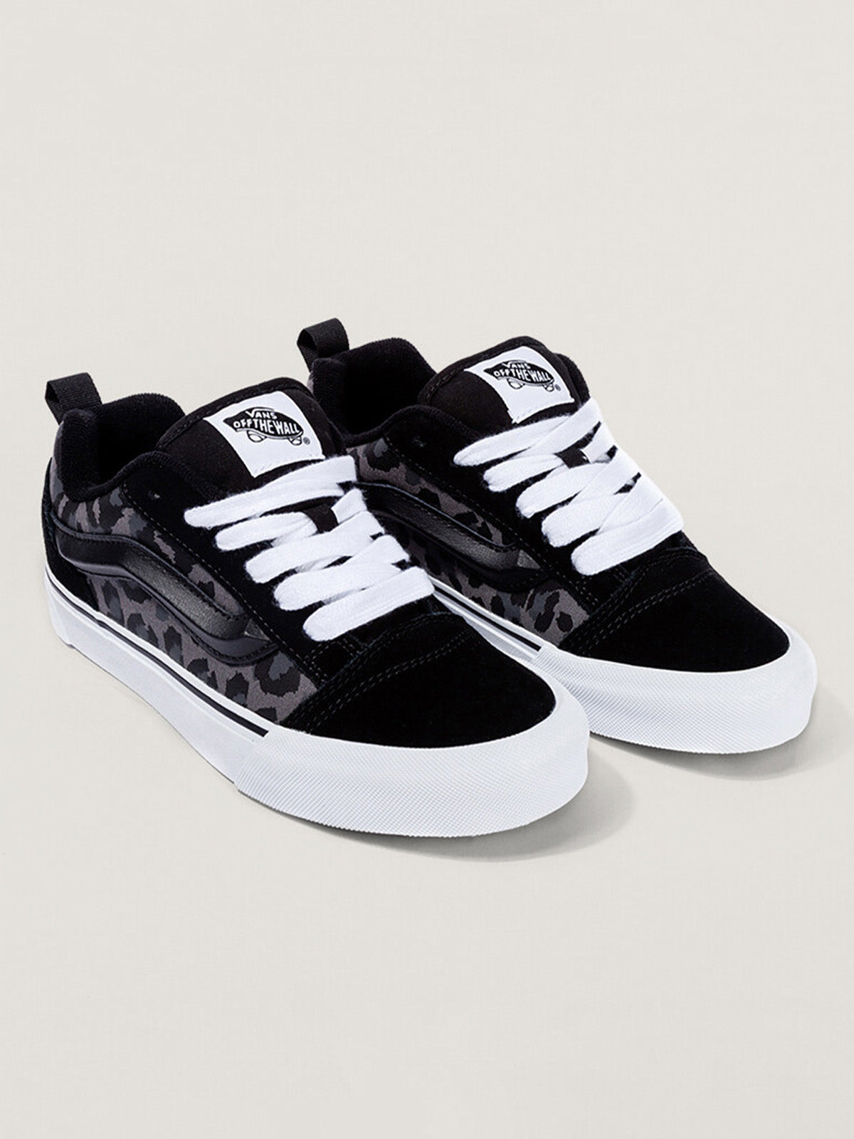 Zapatilla Adulto Knu Skool Negro