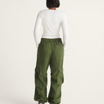 Pantalón Mujer Lightweight Cargo Verde