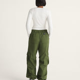Pantalón Mujer Lightweight Cargo Verde