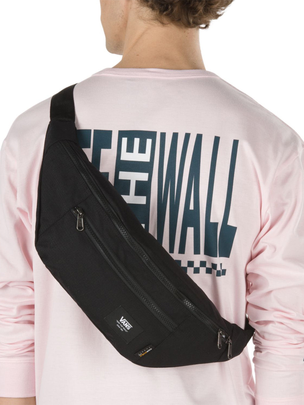 Banano Ward Cross Body Negro Vans