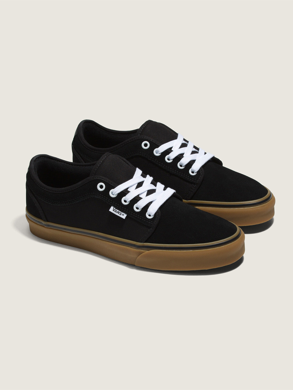 Zapatilla Skate Chukka Low Negro Vans
