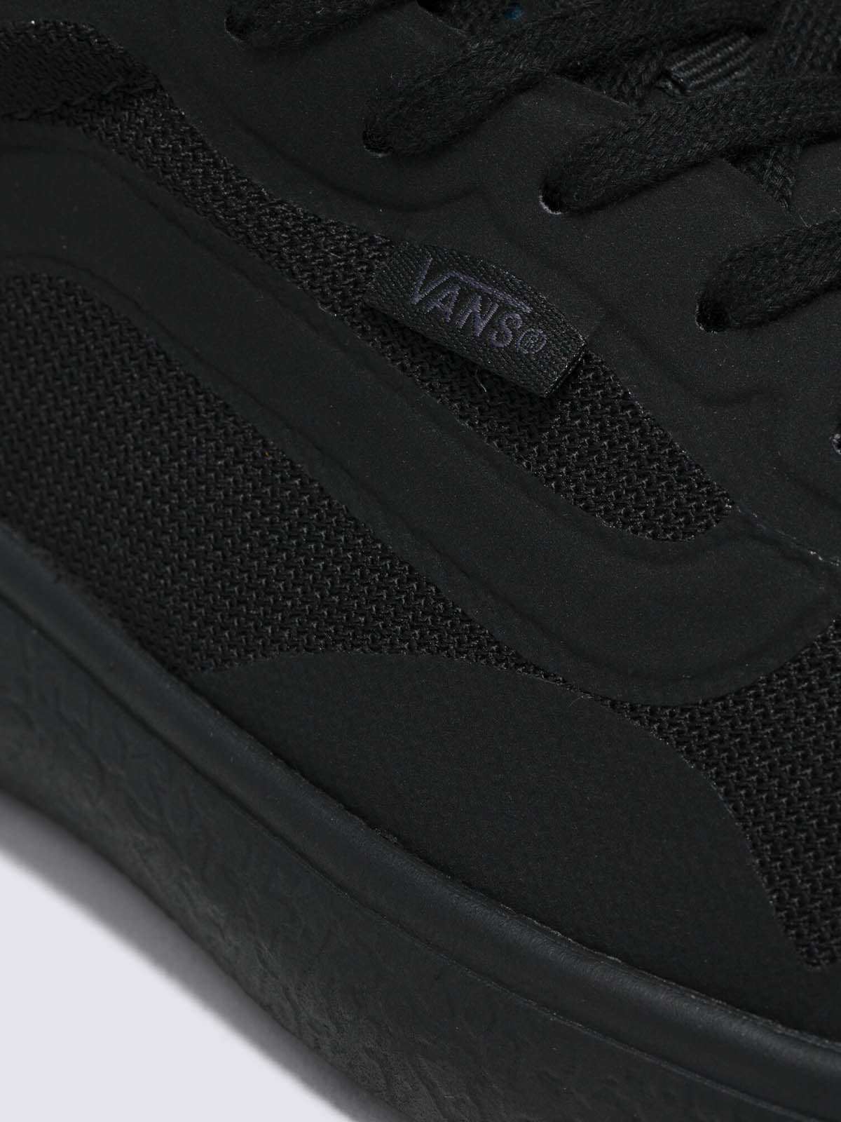 Zapatilla Adulto Ultrarange Exo Negro Vans