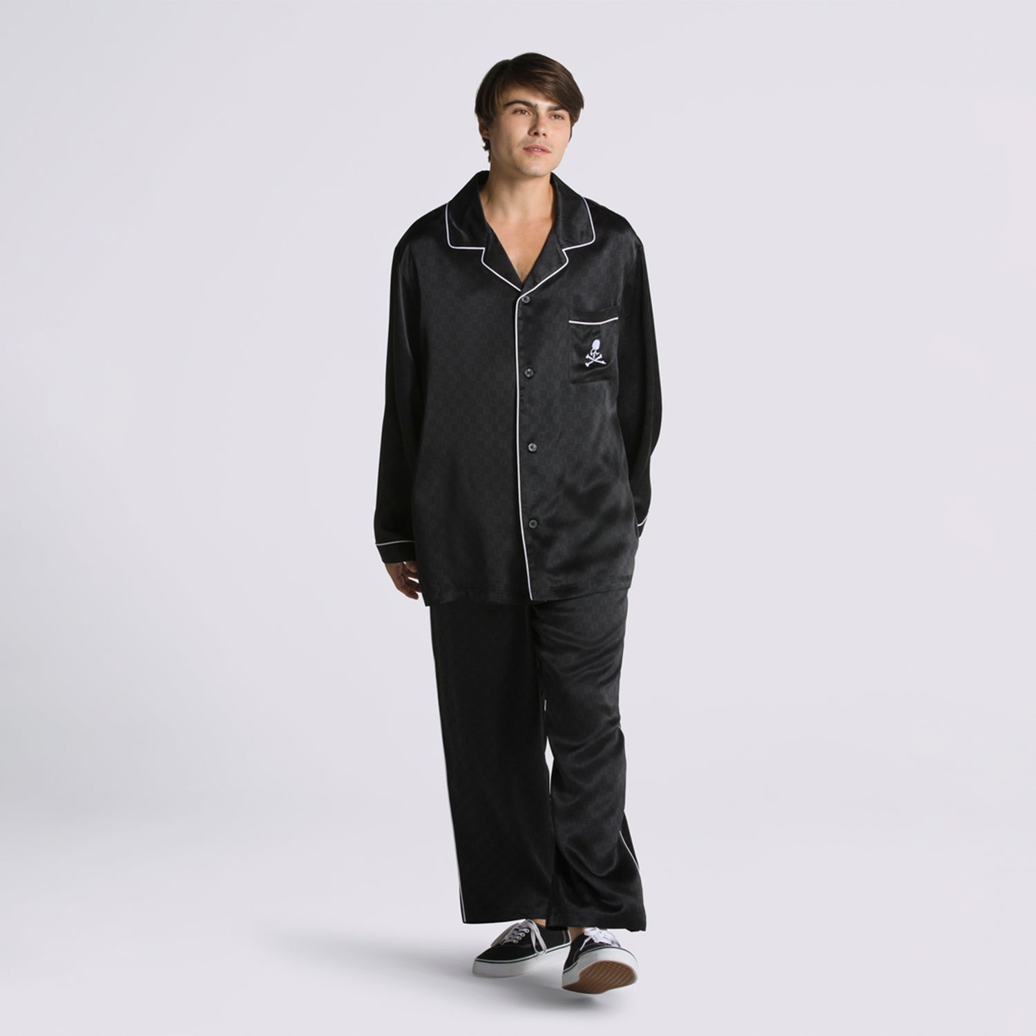 Polera M/L Hombre Mastermind Negro Vans