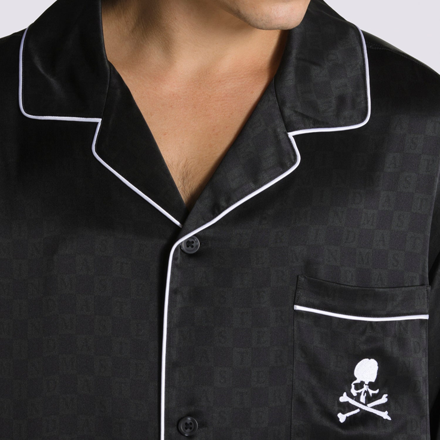 Polera M/L Hombre Mastermind Negro Vans